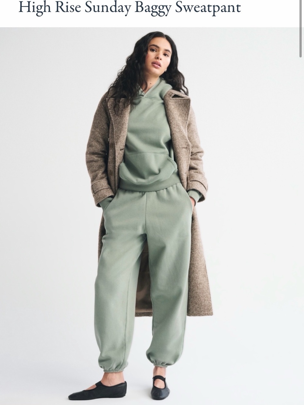 Abercrombie & Fitch Sage High-Rise Baggy Sweatpant